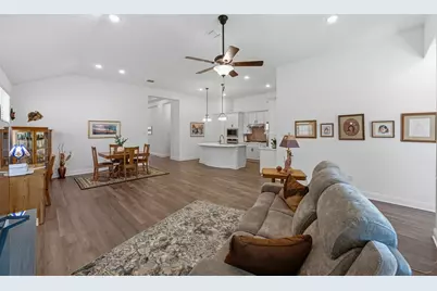 602 Jefferson Drive, Kyle, TX 78640 - Photo 5