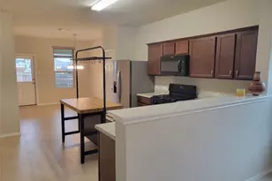 221 Compania Dr, Liberty Hill, TX 78642 - Photo 11