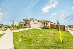 221 Compania Dr, Liberty Hill, TX 78642 - Photo 3