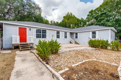 417 N Blanco Street, Lockhart, TX 78644 - Photo 1