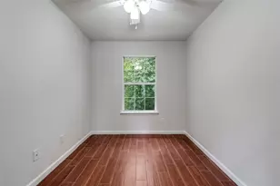 417 N Blanco St, Lockhart, TX 78644 - Photo 11
