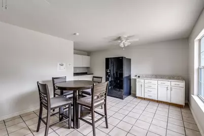 417 N Blanco Street, Lockhart, TX 78644 - Photo 17