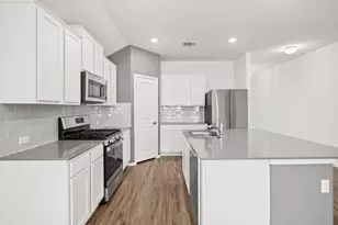 127 George Kimble Cv, Bastrop, TX 78602 - Photo 13