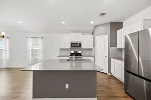 127 George Kimble Cv, Bastrop, TX 78602 - Photo 11