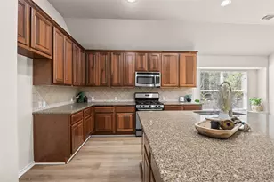 2805 Centennial Olympic Park, Austin, TX 78732 - Photo 5