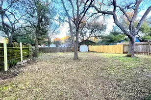 5912 Avery Island Ave, Austin, TX 78727 - Photo 35