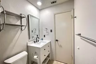 5912 Avery Island Ave, Austin, TX 78727 - Photo 31