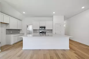 204 Melrose St, Hutto, TX 78634 - Photo 9