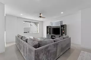 4020 Airport Blvd, Austin, TX 78722 - Photo 9