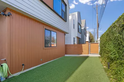 4020 Airport Boulevard #7, Austin, TX 78722 - Photo 35