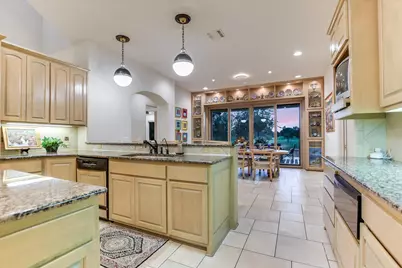 705 Sky Hawk, Horseshoe Bay, TX 78657 - Photo 9
