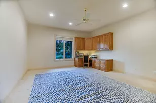 705 Sky Hawk, Horseshoe Bay, TX 78657 - Photo 25