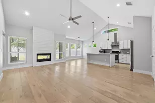 4207 Alexandria Dr, Austin, TX 78749 - Photo 1