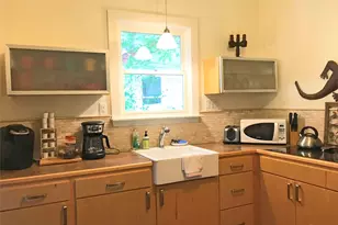 1002 E 44th St, Austin, TX 78751 - Photo 5