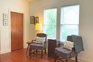 1002 E 44th St, Austin, TX 78751 - Photo 7