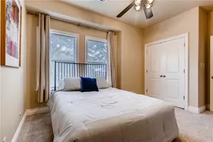 306 E 34th St, Austin, TX 78705 - Photo 21