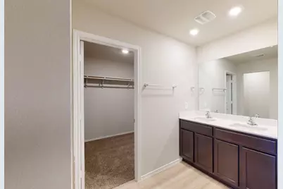 140 Little Green Trail, Jarrell, TX 76537 - Photo 19