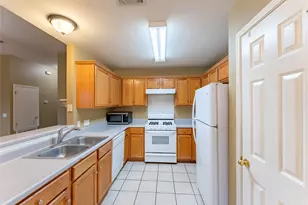 109 Granite Shoals Dr, Kyle, TX 78640 - Photo 19