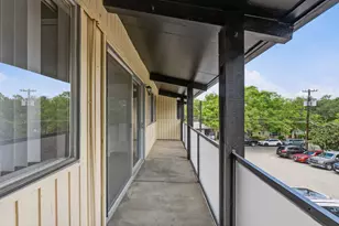 2910 Medical Arts St, Austin, TX 78705 - Photo 13