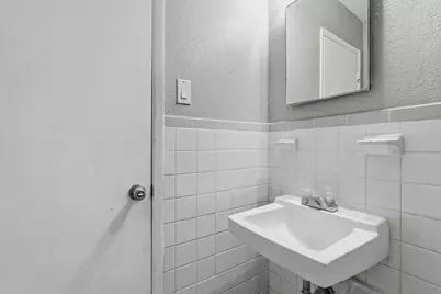 2910 Medical Arts Street #103-B, Austin, TX 78705 - Photo 11