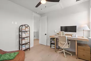 2720 Bristol Dr, Austin, TX 78723 - Photo 21