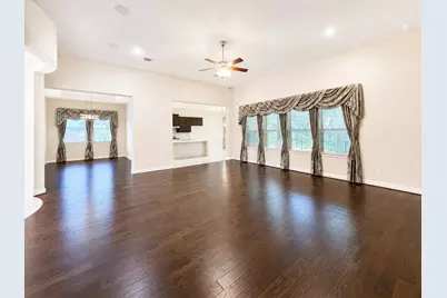 365 Arapaho Drive, Kyle, TX 78640 - Photo 7