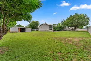 130 Banks St, Kingsland, TX 78639 - Photo 13