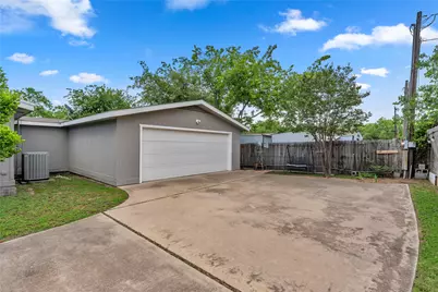 130 Banks Street, Kingsland, TX 78639 - Photo 3