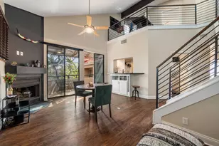 1735 Spyglass Dr, Austin, TX 78746 - Photo 5