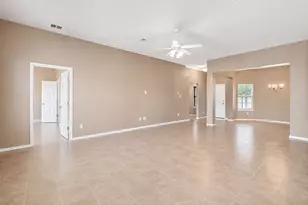 354 Camelia Pkwy, Kyle, TX 78640 - Photo 13