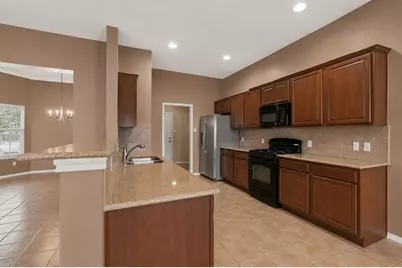 354 Camelia Parkway, Kyle, TX 78640 - Photo 7