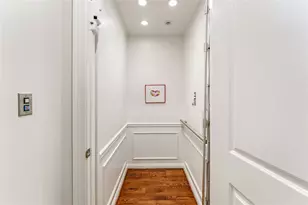 2109 Bancroft St, Houston, TX 77027 - Photo 11