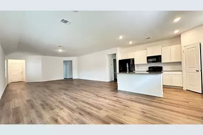 155 Crawford, Kyle, TX 78640 - Photo 7