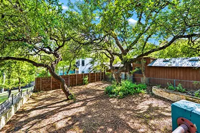 1311 Newning Avenue, Austin, TX 78704 - Photo 17