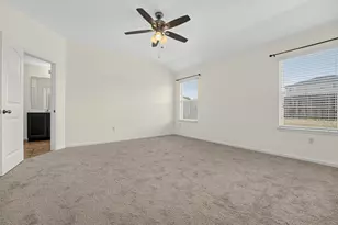 132 Denton Dr, Hutto, TX 78634 - Photo 19