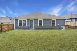 132 Denton Dr, Hutto, TX 78634 - Photo 31