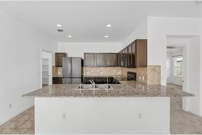 132 Denton Drive, Hutto, TX 78634 - Photo 5