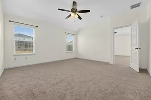 132 Denton Dr, Hutto, TX 78634 - Photo 17