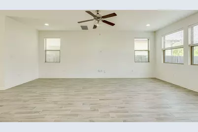 13513 Feldspar Drive, Austin, TX 78729 - Photo 9