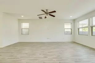 13513 Feldspar Dr, Austin, TX 78729 - Photo 9