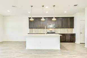 13513 Feldspar Dr, Austin, TX 78729 - Photo 11