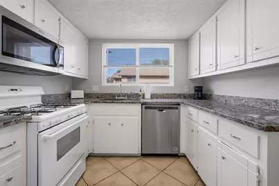 3208 Twinberry Cove #A, Austin, TX 78746 - Photo 15
