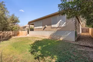 407 Red Hawk Dr, Leander, TX 78641 - Photo 33