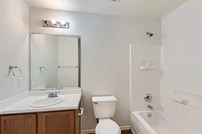 18408 Cloudmore Lane, Elgin, TX 78621 - Photo 9