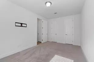109 Wake Ln, Georgetown, TX 78633 - Photo 23