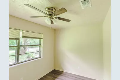 601 Martin Luther King Boulevard, Cameron, TX 76520 - Photo 15