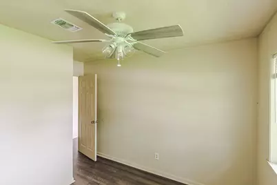 601 Martin Luther King Boulevard, Cameron, TX 76520 - Photo 13