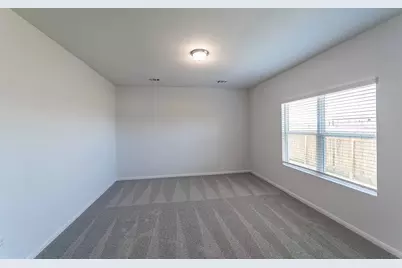 515 Clearlake Drive, Hutto, TX 78634 - Photo 7