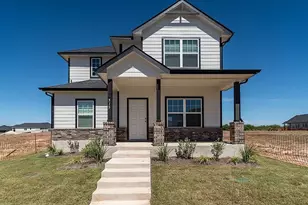 515 Clearlake Dr, Hutto, TX 78634 - Photo 1