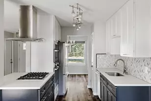 6101 London Dr, Austin, TX 78745 - Photo 13